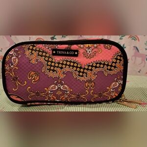 Trina Turk & Co 2 Pocket Paisley Vacation Travel Cosmetic Makeup Beauty Bag